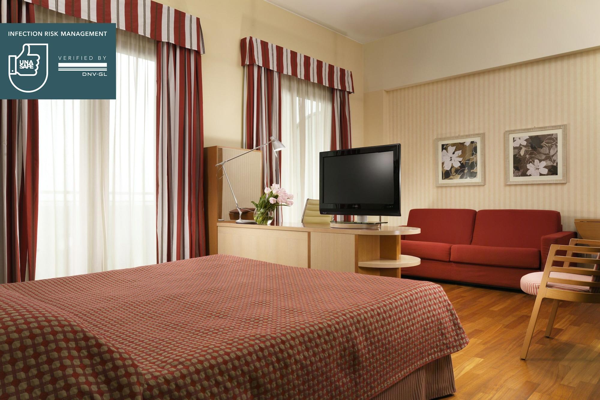 Unaway Hotel & Residence Quark Due Milano Экстерьер фото