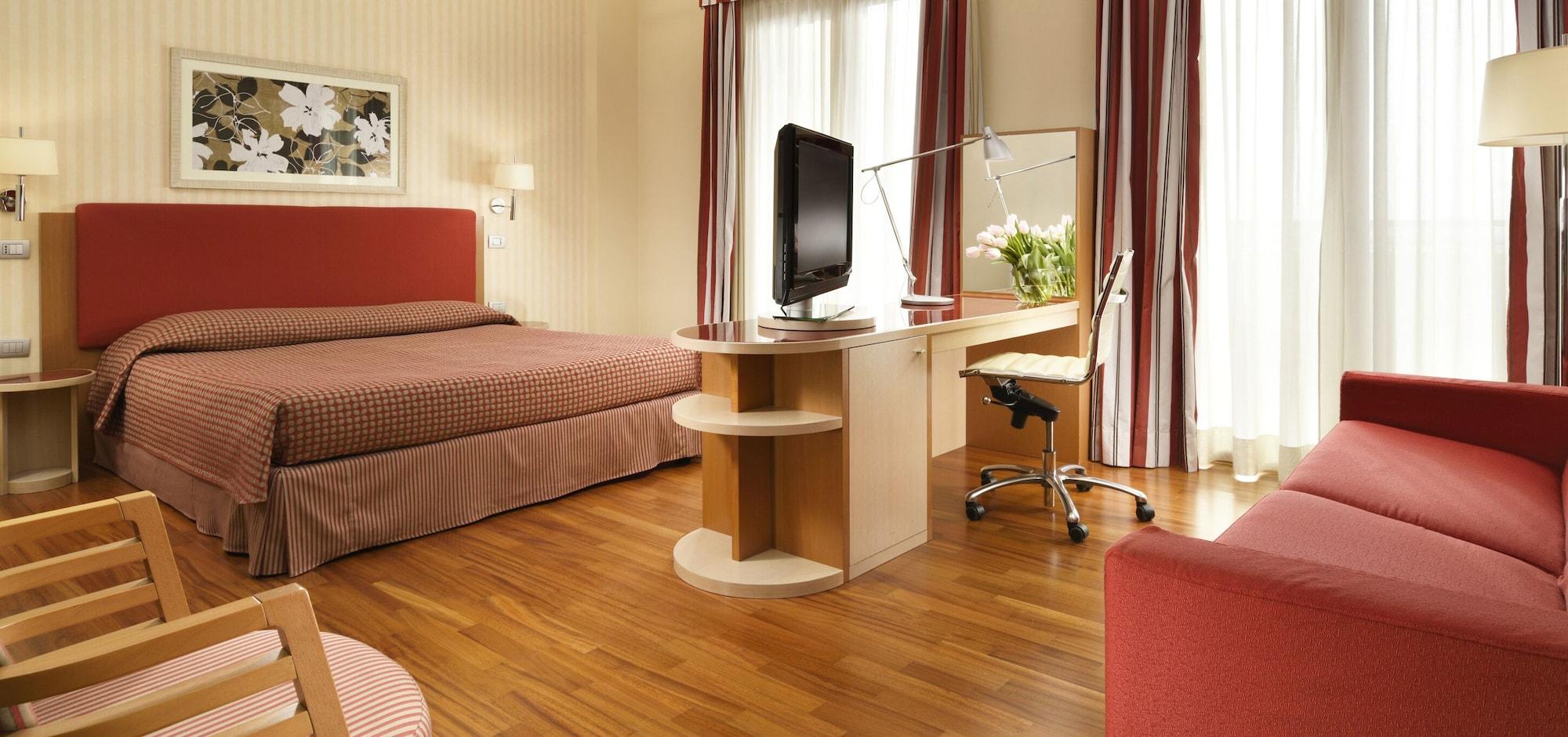 Unaway Hotel & Residence Quark Due Milano Экстерьер фото